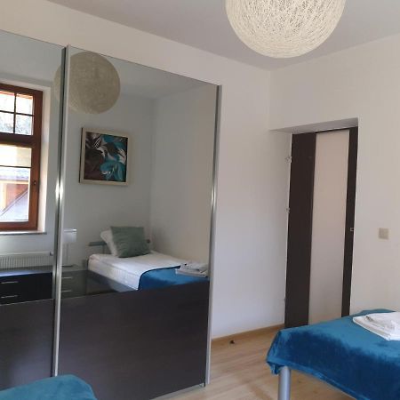 Apartament 41 W Willi Jozefina, Parking W Cenie! Mbnoclegi シクラルスカ・ポレンバ エクステリア 写真