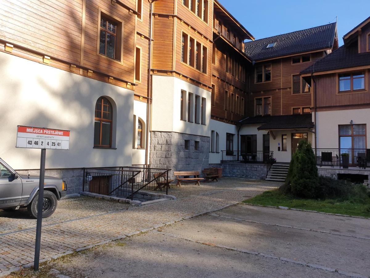 Apartament 41 W Willi Jozefina, Parking W Cenie! Mbnoclegi シクラルスカ・ポレンバ エクステリア 写真